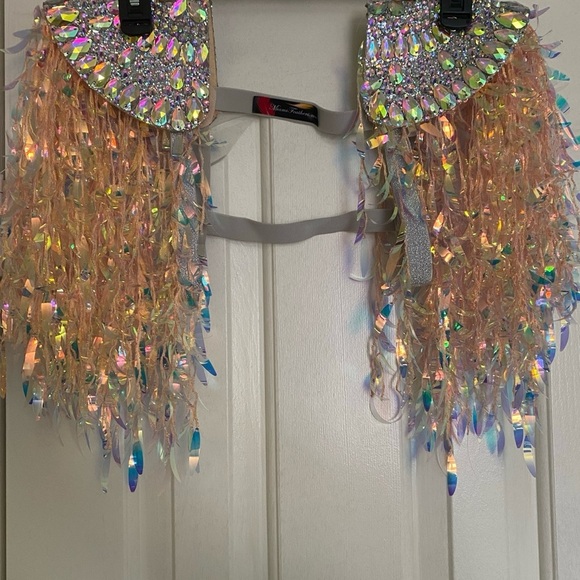 🖤 Neo-Gothic Oracle Iridescent Shoulder Cape – Statement Festival Accessory - Picture 11 of 11